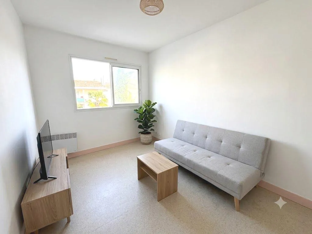 Studio à Bordeaux Centre, calme et bien situé proche facultés et commodités