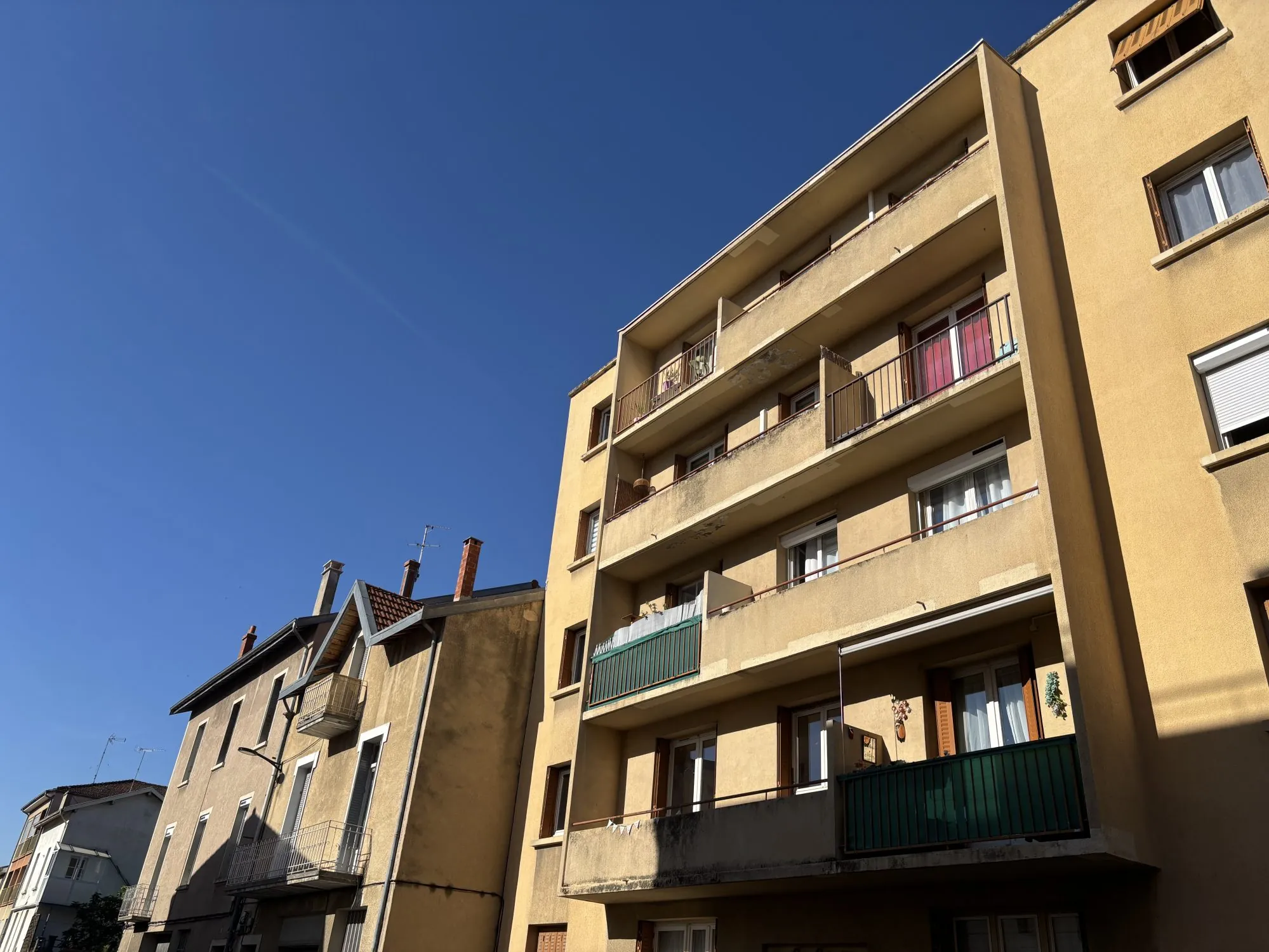 Appartement T4 à vendre à Romans-sur-Isère avec cave et garage
