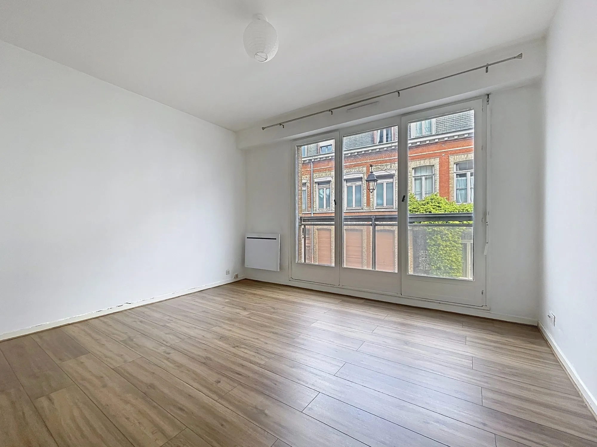 Studio rénové de 22,16 m² à Vieux Lille, proximité Citadelle et Universités