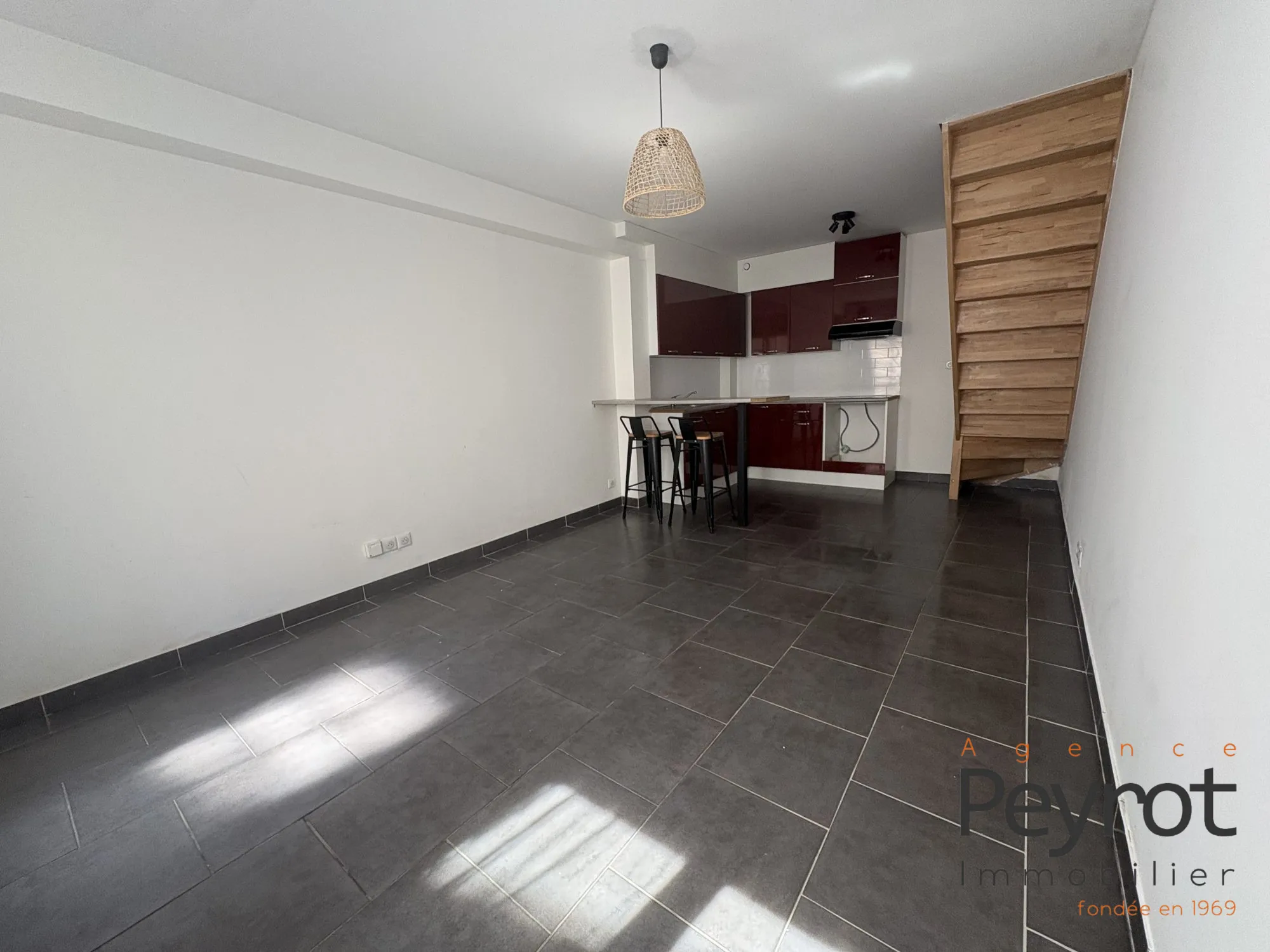 Maison T3 à Villelongue-de-la-Salanque - Charmante maison de village avec espace chaleureux