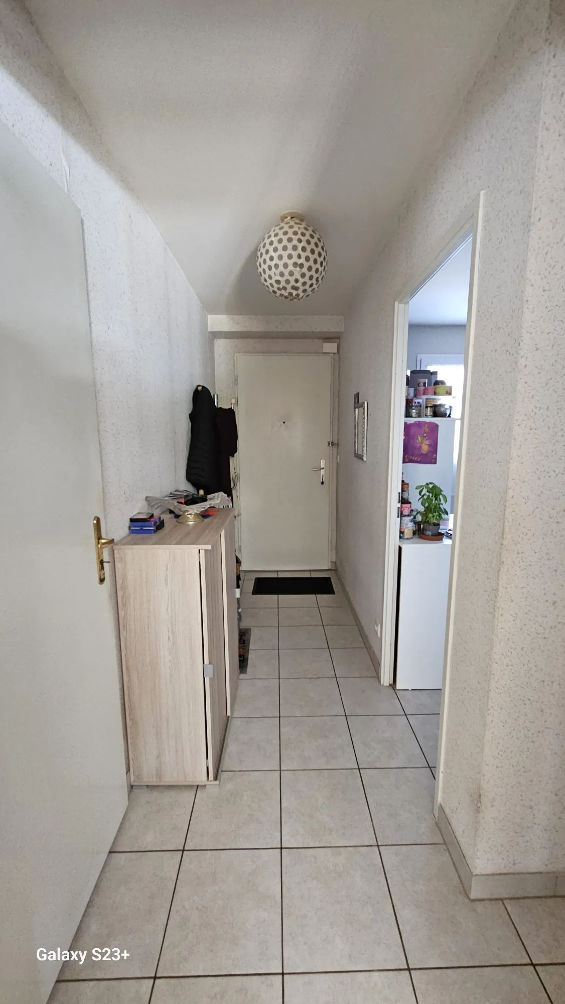 Pavillon à Niort dans un quartier résidentiel et calme avec jardin et garage 