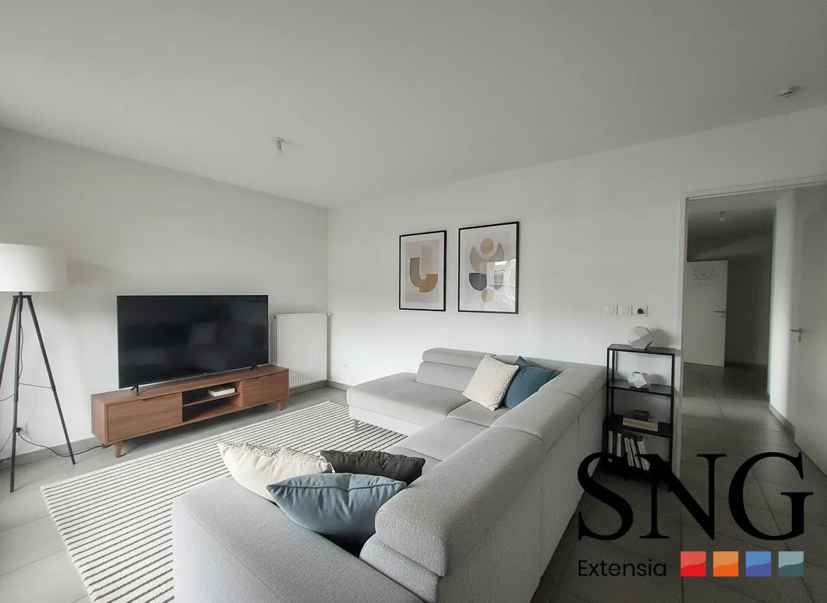 Appartement T3 avec terrasse et parking sécurisé à Toulouse