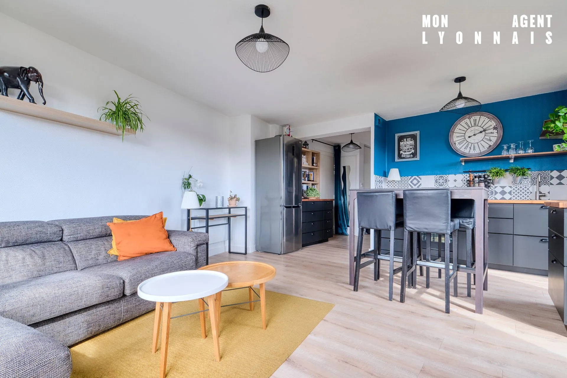 Appartement T3 en dernier étage avec double terrasse à Grigny Montagny