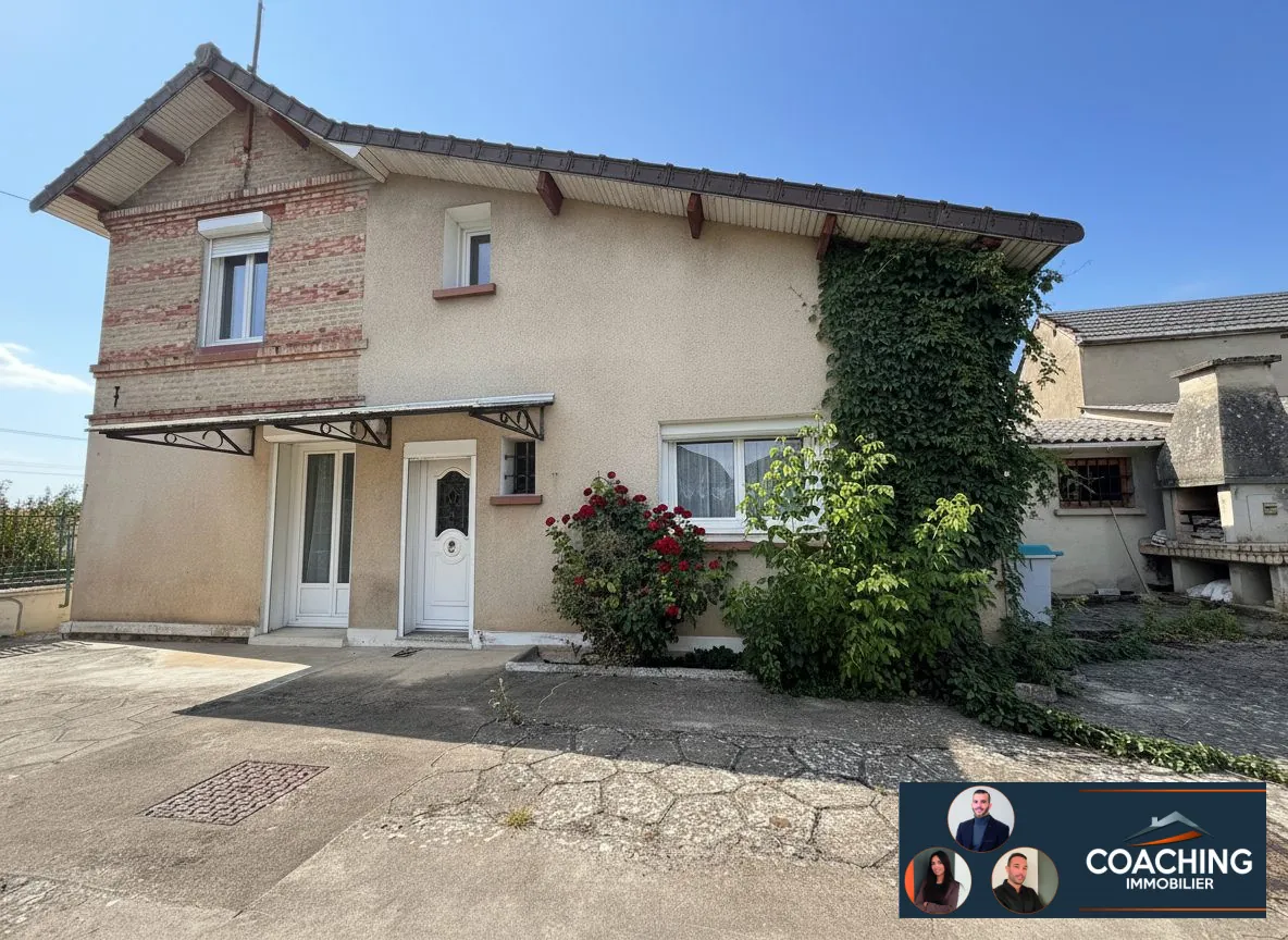 Belle maison à Vitry-le-François avec 2 chambres, jardin et garages