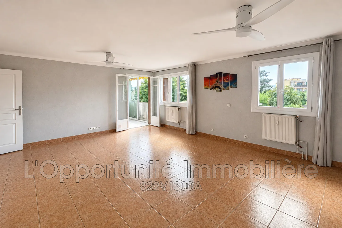 Appartement 3 pièces à Cannes La Bocca avec balcon, loggia et parking