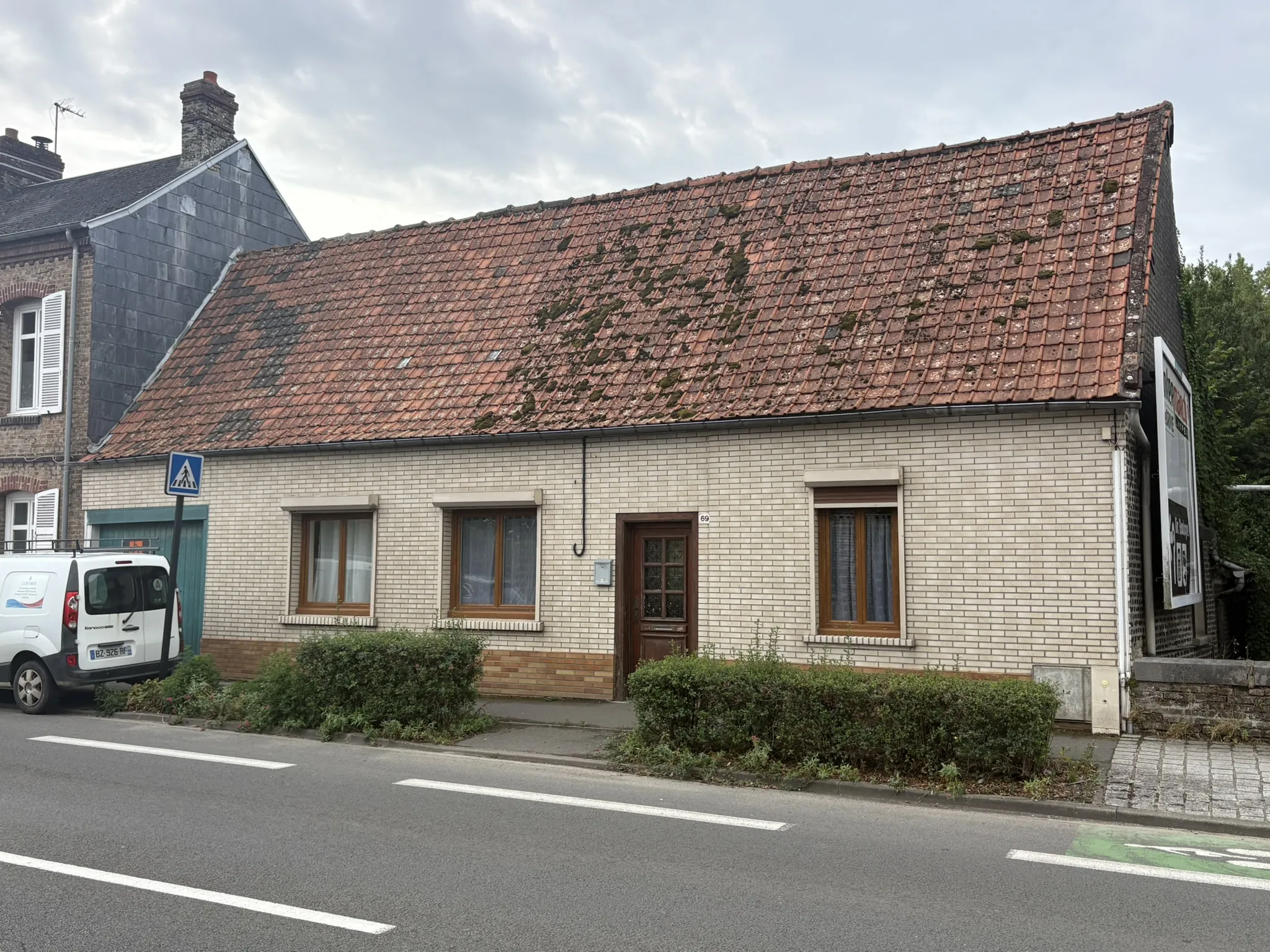 Maison à vendre à Abbeville avec dépendances et jardin - Fort potentiel