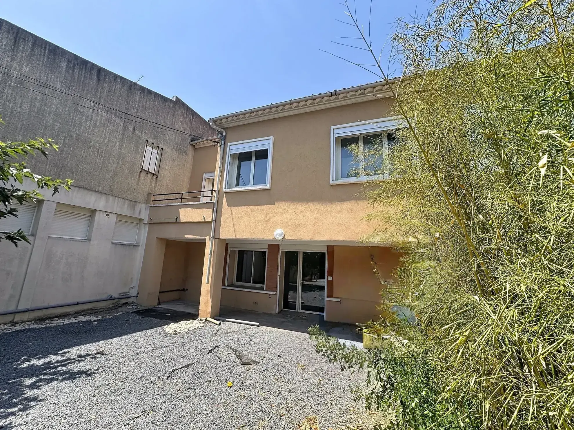 Maison à vendre à Maraussan avec jardin et terrasse en Occitanie