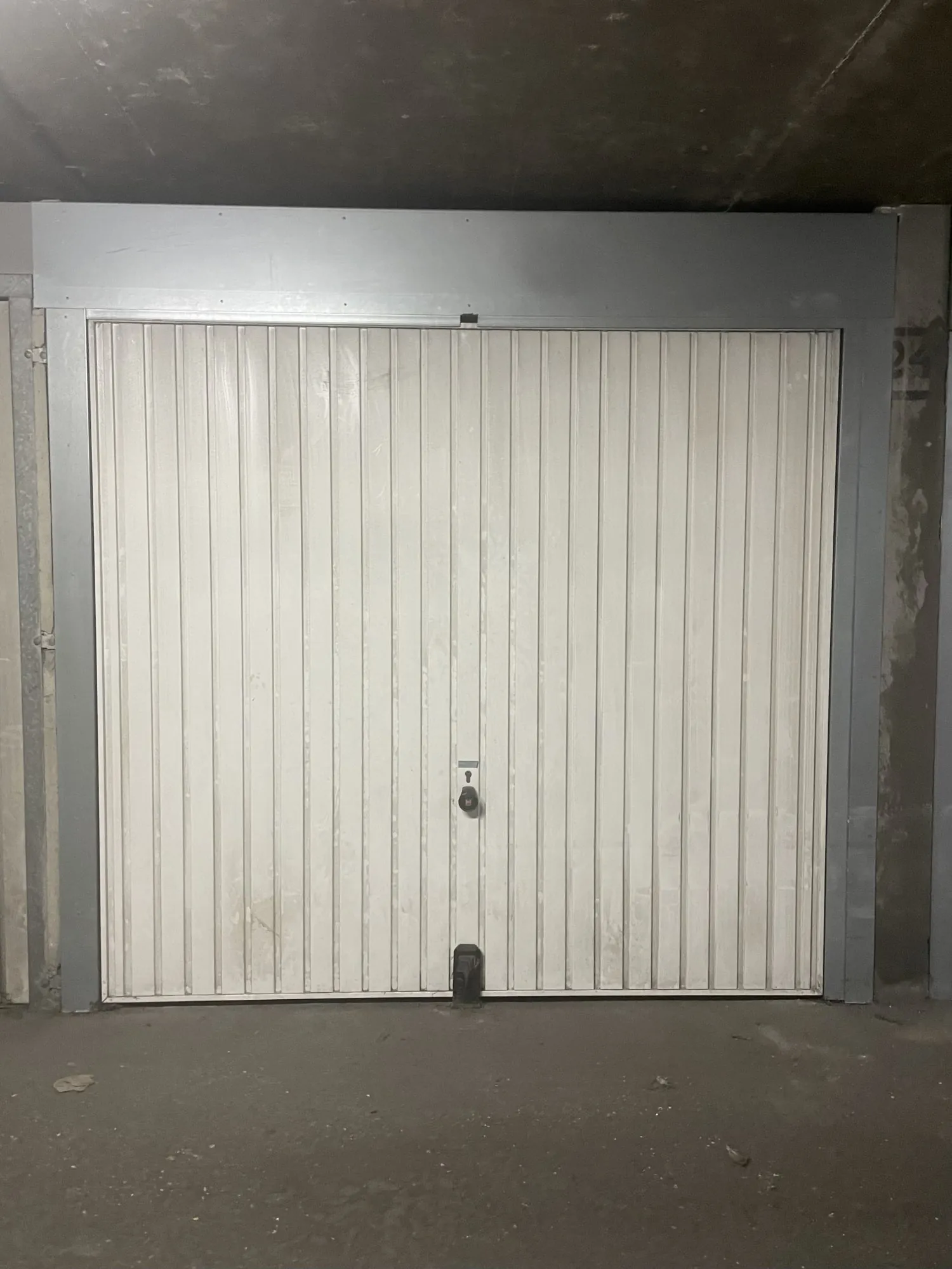 Box sécurisé à vendre dans le 18ème arrondissement de Paris
