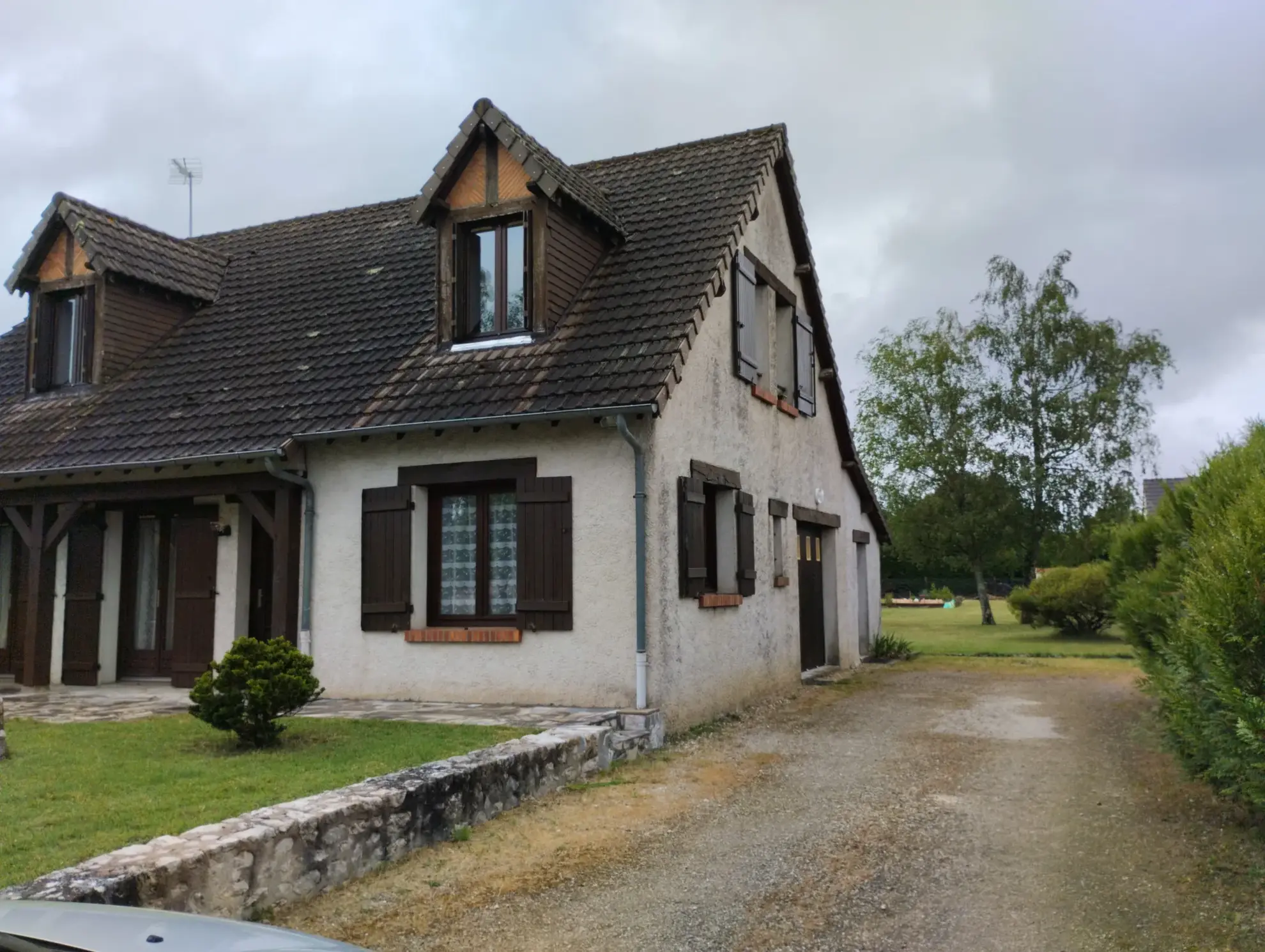 Charmante maison de village avec terrain à proximité du Château de Chambord