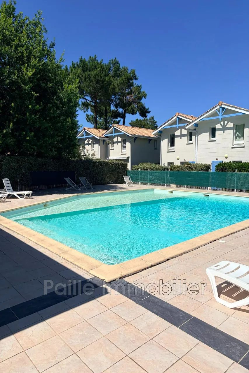 Appartement 3 pièces avec jardin privé et piscine à Le Verdon-sur-Mer 