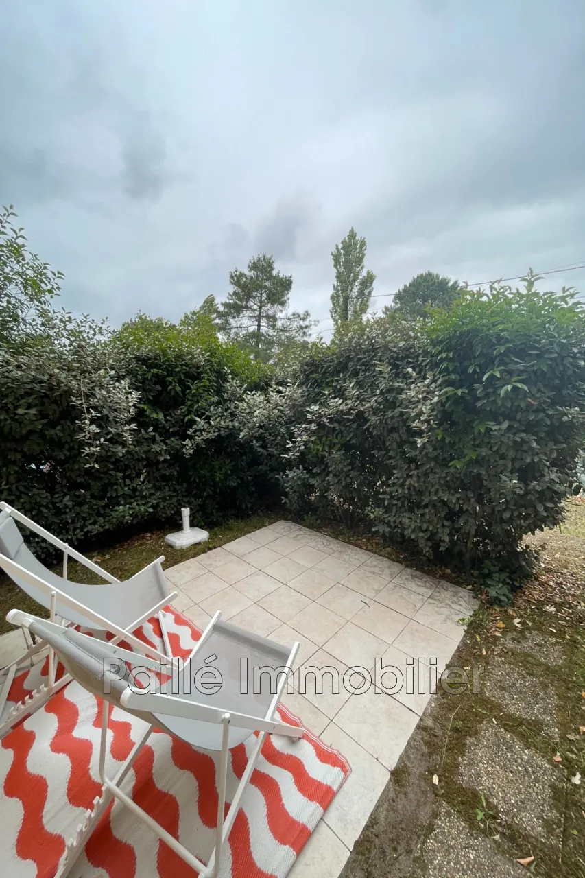 Appartement 3 pièces avec jardin privé et piscine à Le Verdon-sur-Mer 