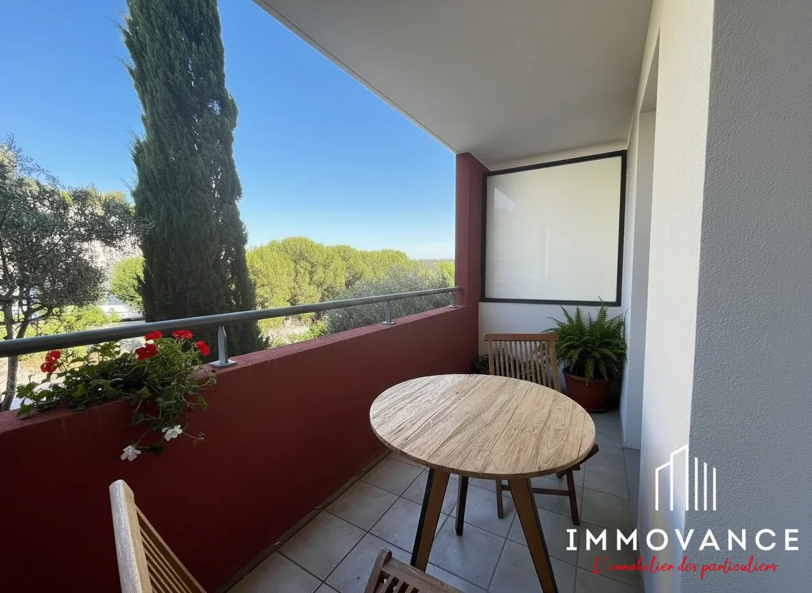 Appartement T2 récent avec terrasse et parking à Montpellier, Quartier Hôpitaux-Facultés