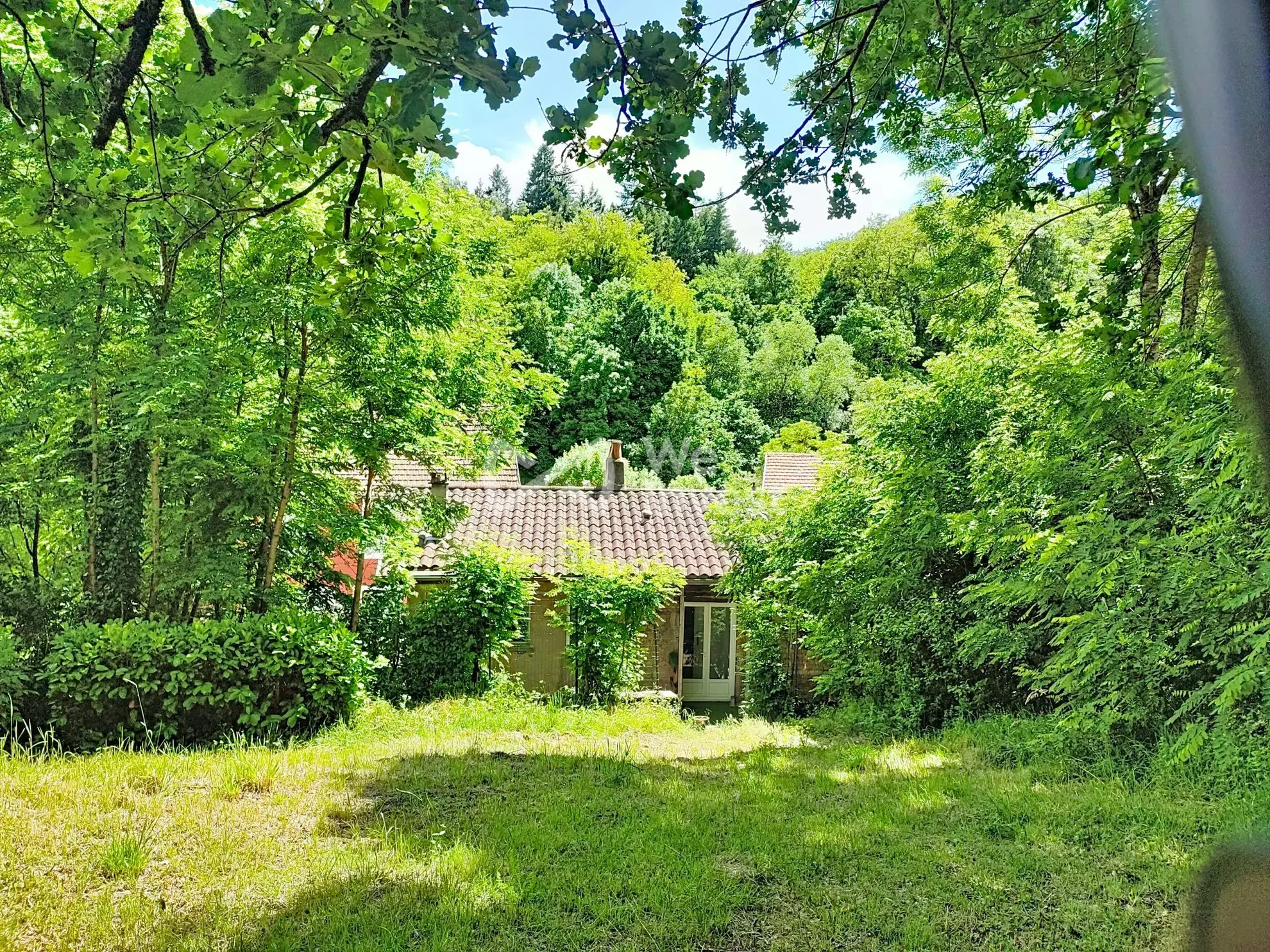Maison individuelle lumineuse à Aubin avec jardin proche centres d’intérêt