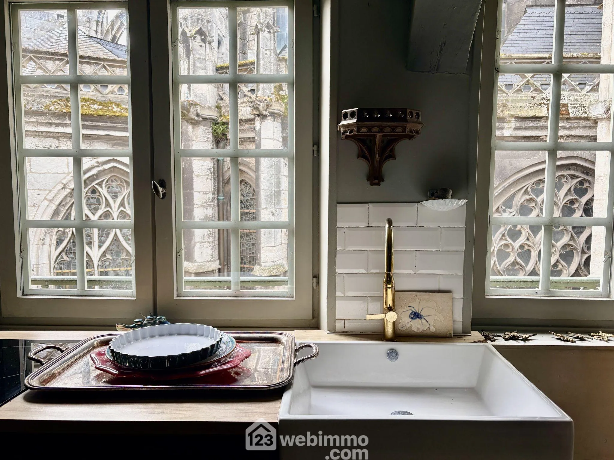 Appartement lumineux avec vue exceptionnelle face à l'Aître Saint-Maclou à Rouen