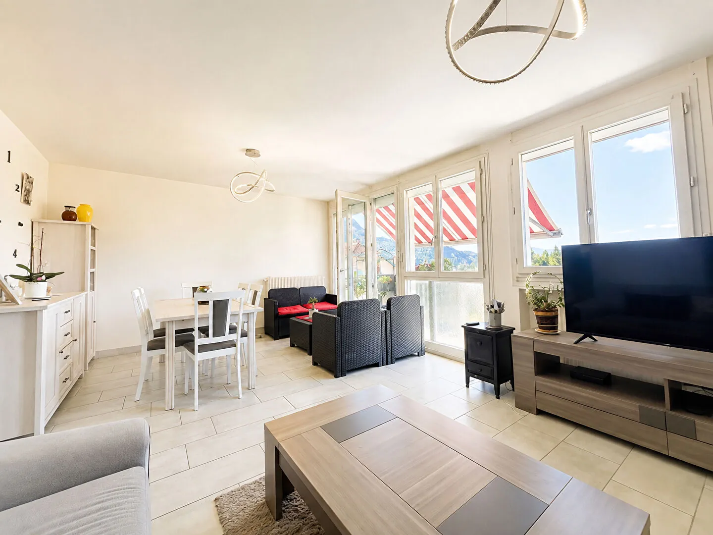 Appartement 3 pièces à Veynes avec balcon et garage - Bon état