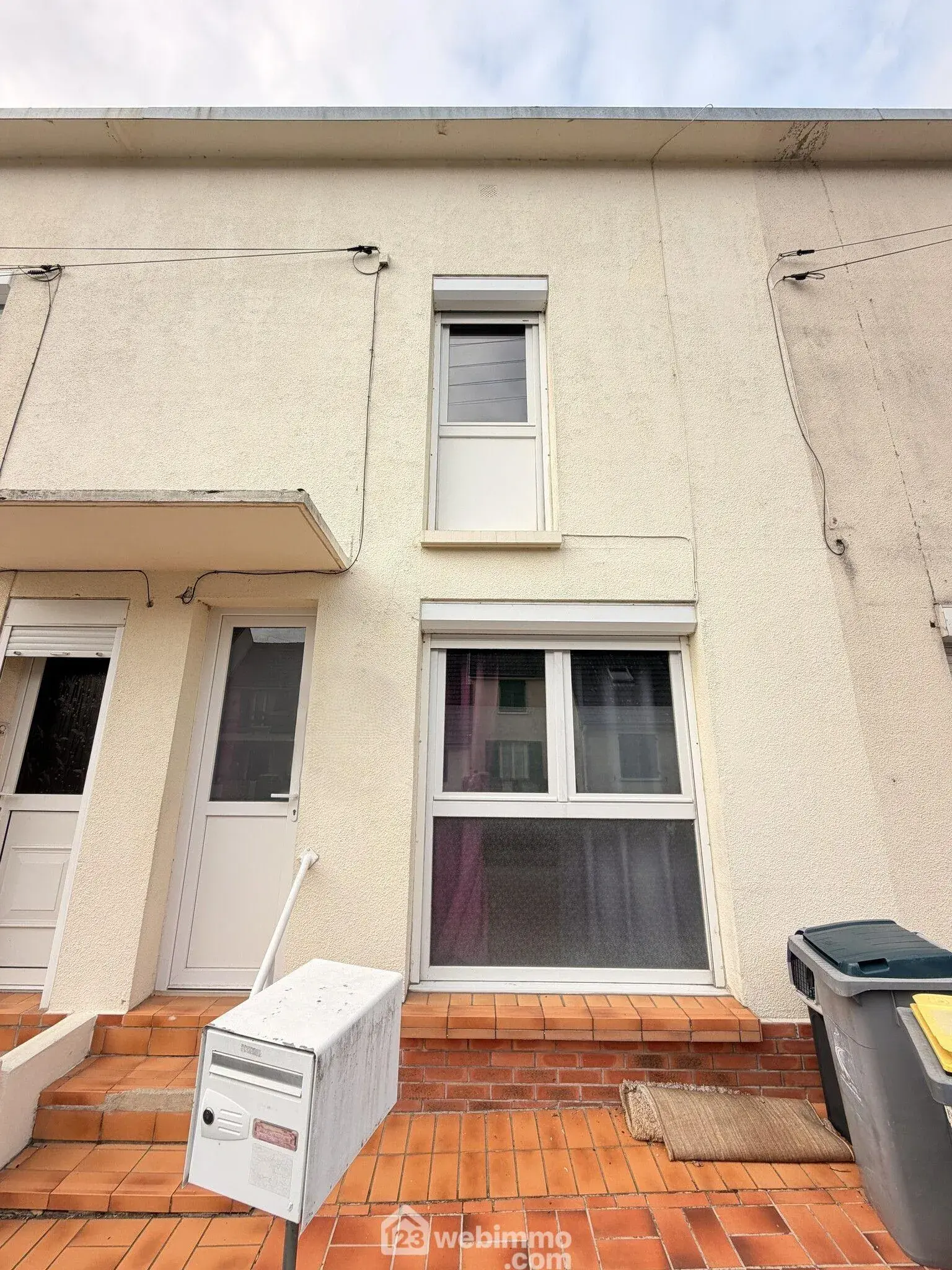 Investissez dans cette maison de 51 m² à Laon avec revenu locatif immédiat