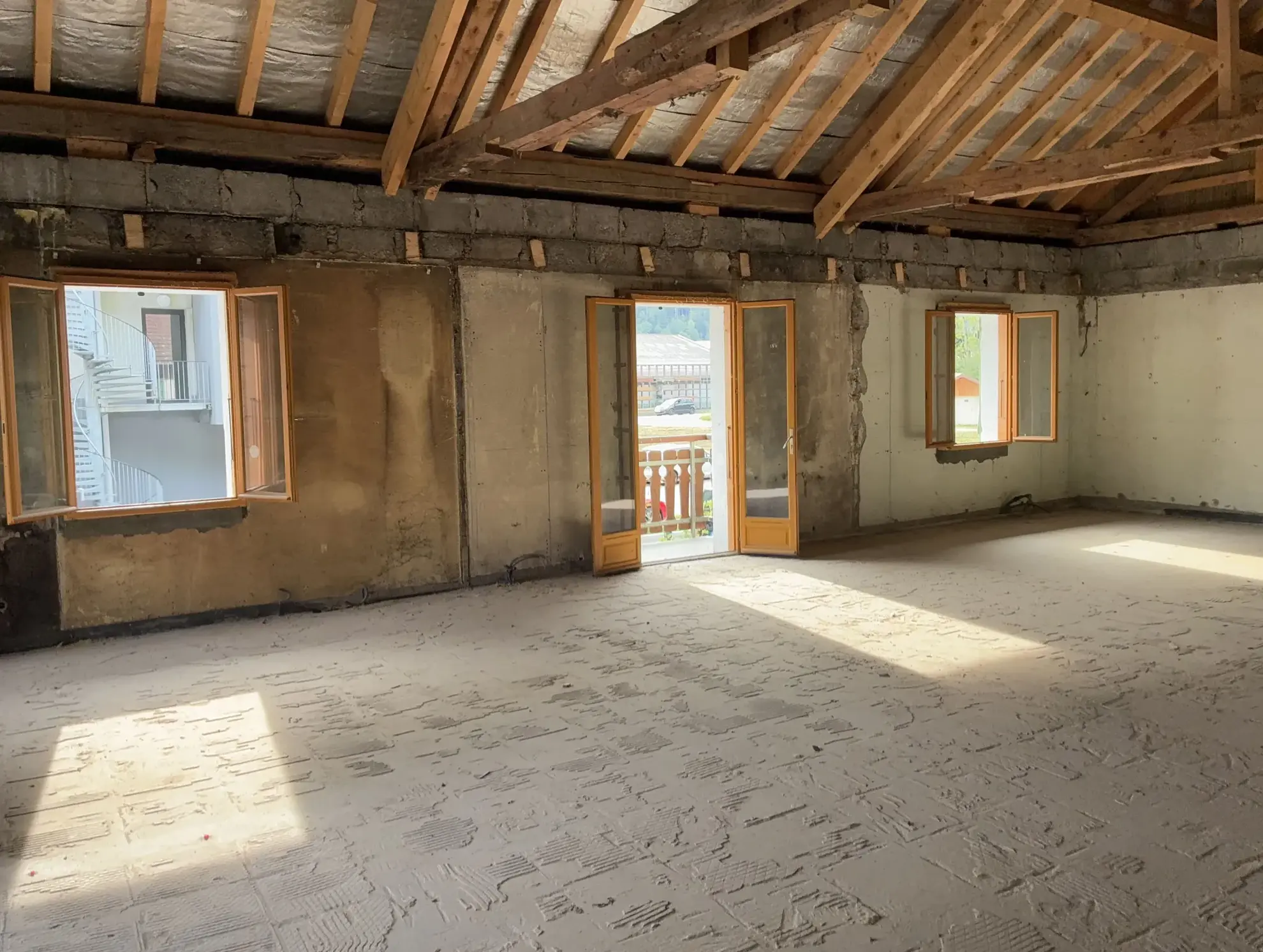 Maison à rénover à Thônes de 222 m² pour investissement locatif ou résidence principale