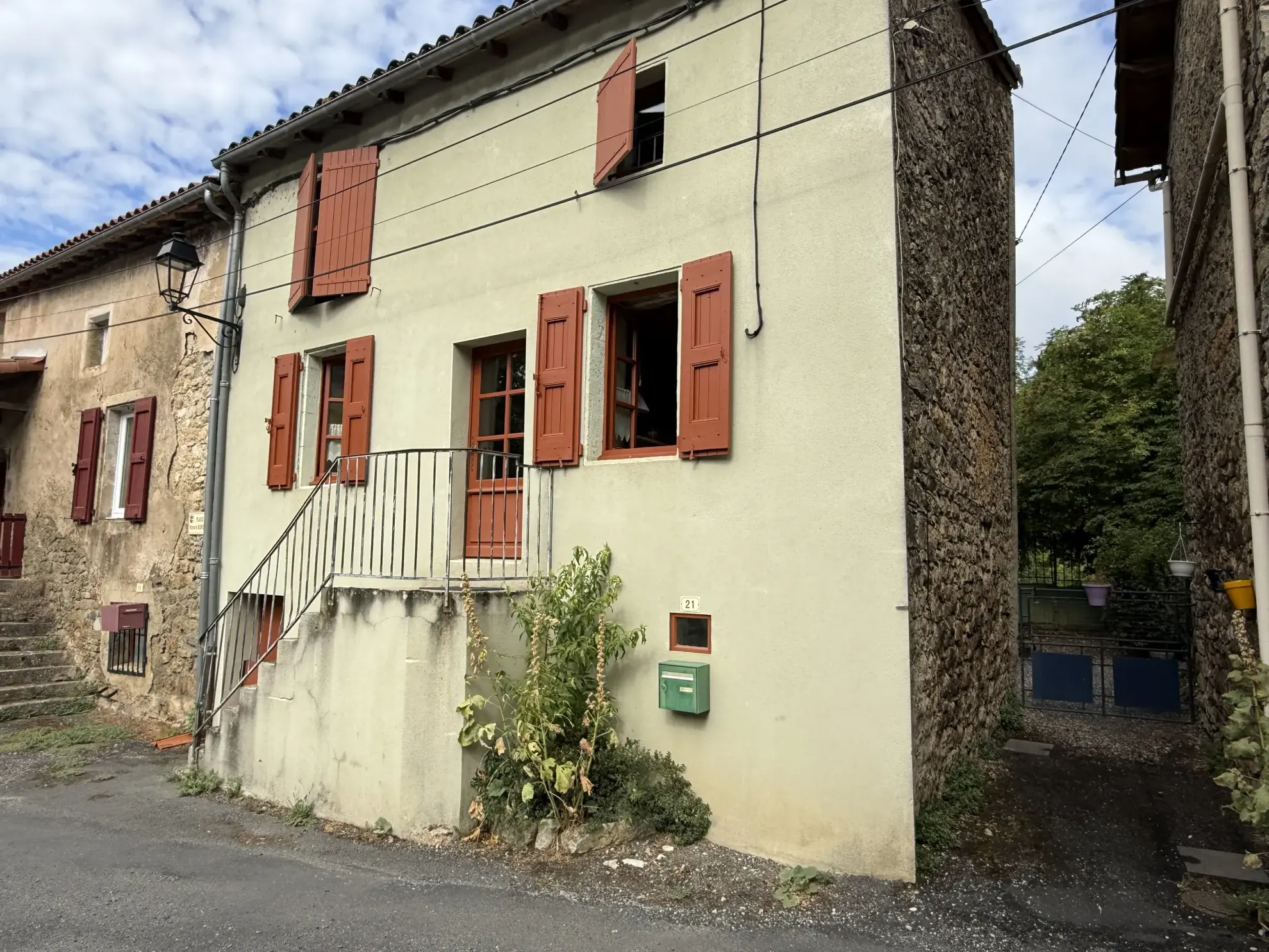 Maison de village à vendre à Saint Paul de Fonts, 55 m² avec vue superbe