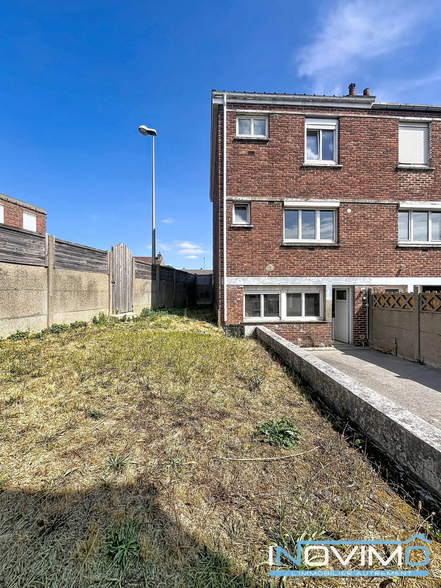 Maison 3 chambres avec garage et terrasse à Saint-pol-sur-mer