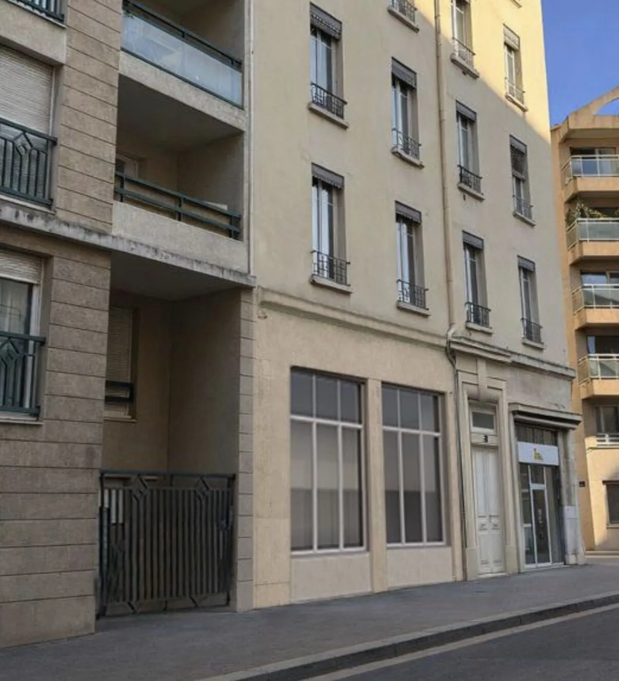 Duplex à rénover au cœur de Part-Dieu, Lyon - Luminosité exceptionnelle et potentiel d’aménagement