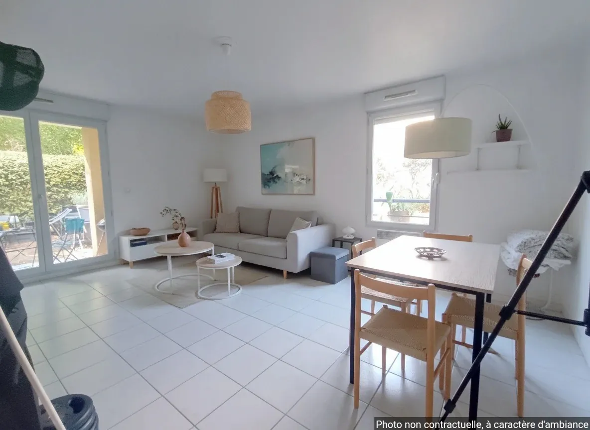 Appartement T3 loué avec terrasse et parking à Carcassonne dans la résidence Di Castelli