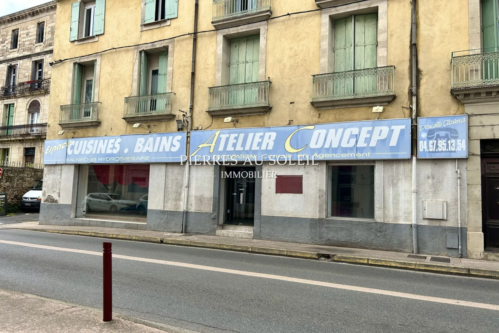 Local commercial lumineux de 160 m² à Bédarieux avec garage en centre-ville