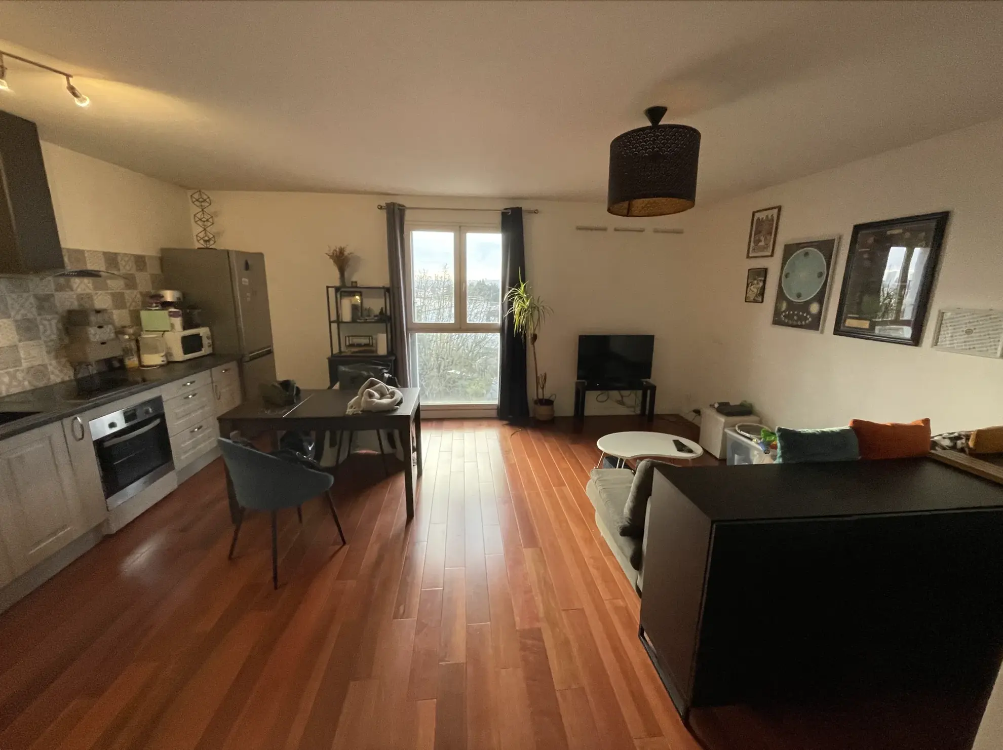 Studio de 36 m² à Gagny en centre-ville avec parking