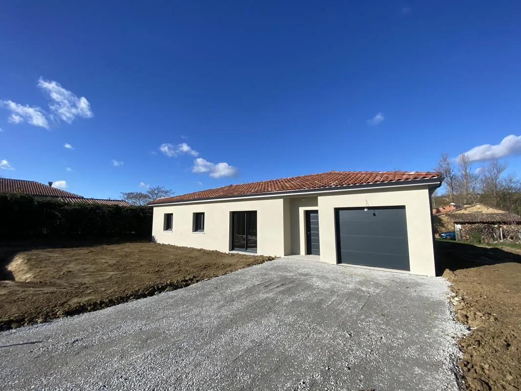 Villa neuve RE 2020 de 85 m² à Montlaur, terrain plat, proche Toulouse