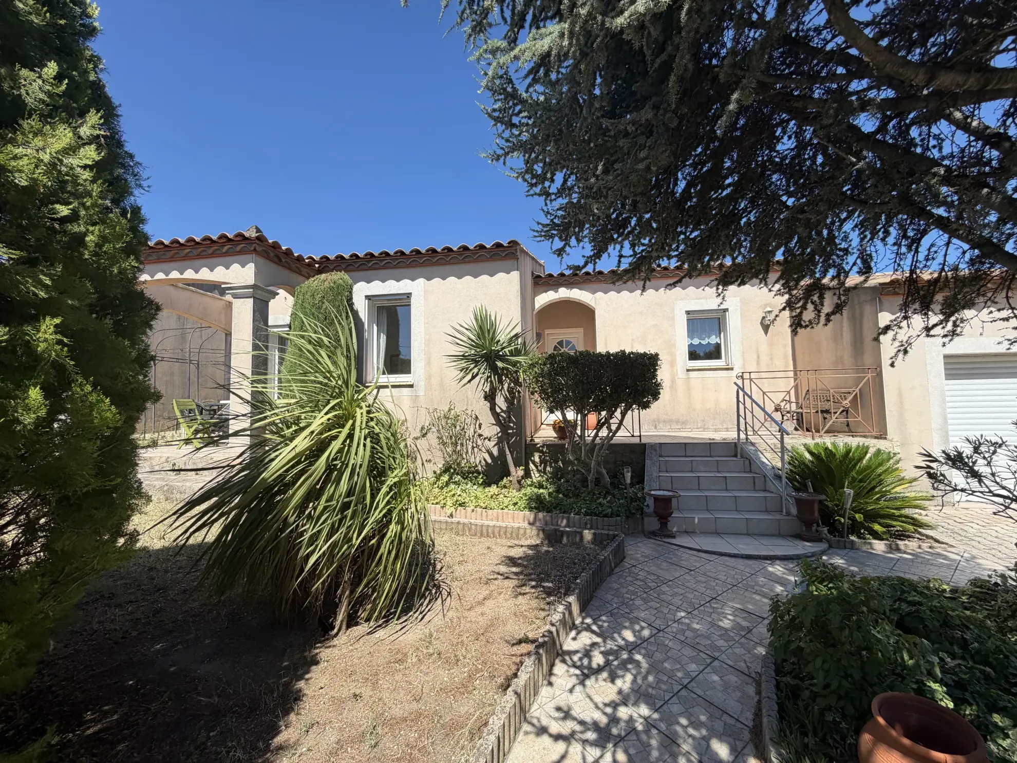 Villa 86 m² à vendre à Nîmes Vacquerolles avec jardin et garage