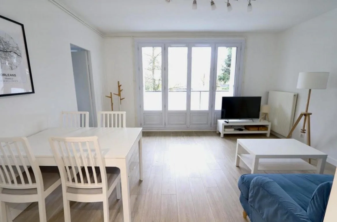 Appartement 3 chambres à vendre à Orleans Saint-Marceau avec balcon, garage et cave