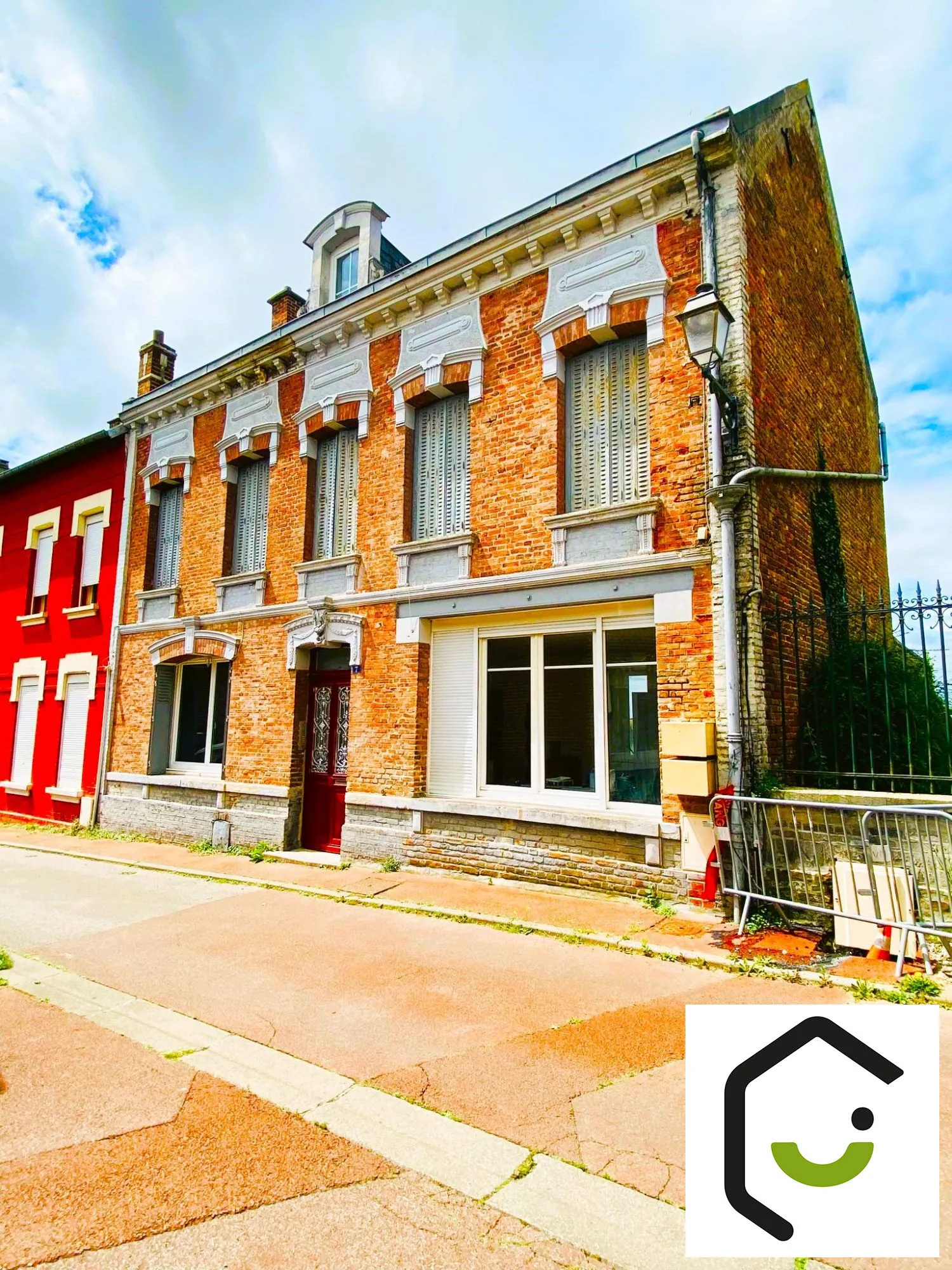 Maison à vendre à Montdidier - Centre-ville, vue imprenable, divisible en 4 lots