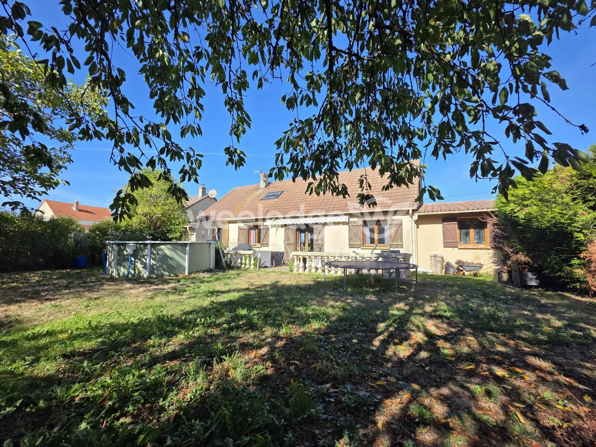 Maison à vendre à Bailleau-le-Pin - 122 m² avec potentiel de rénovation