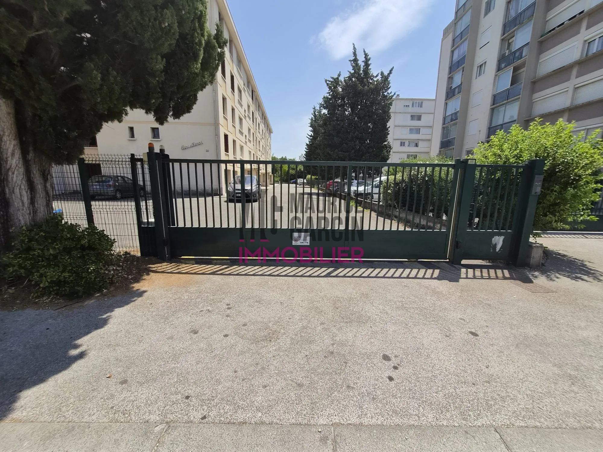 Appartement Type 3 lumineux avec terrasse à Avignon - Dernier étage