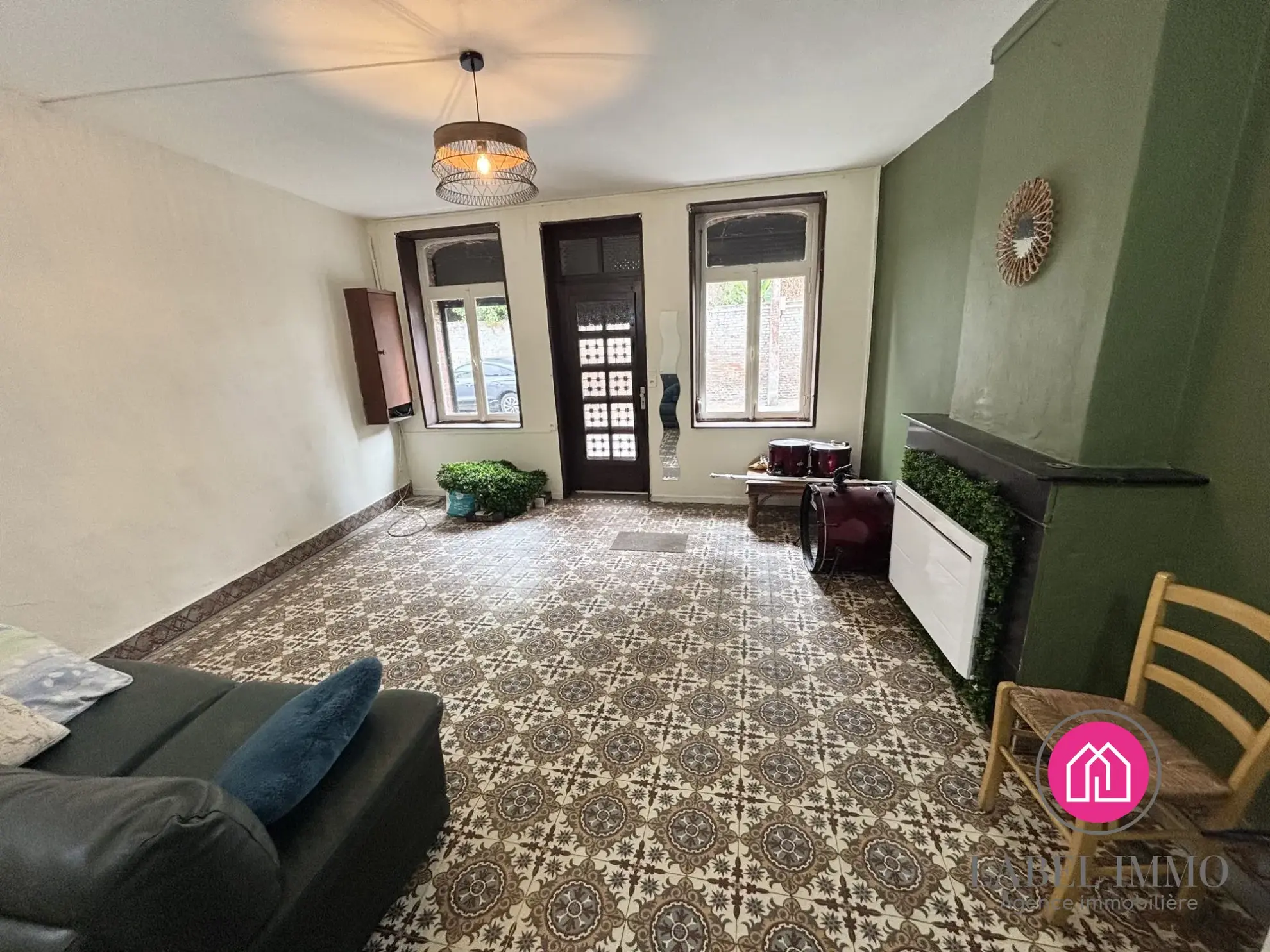 Belle maison mitoyenne de 90 m² à Préseau avec garage et terrasse