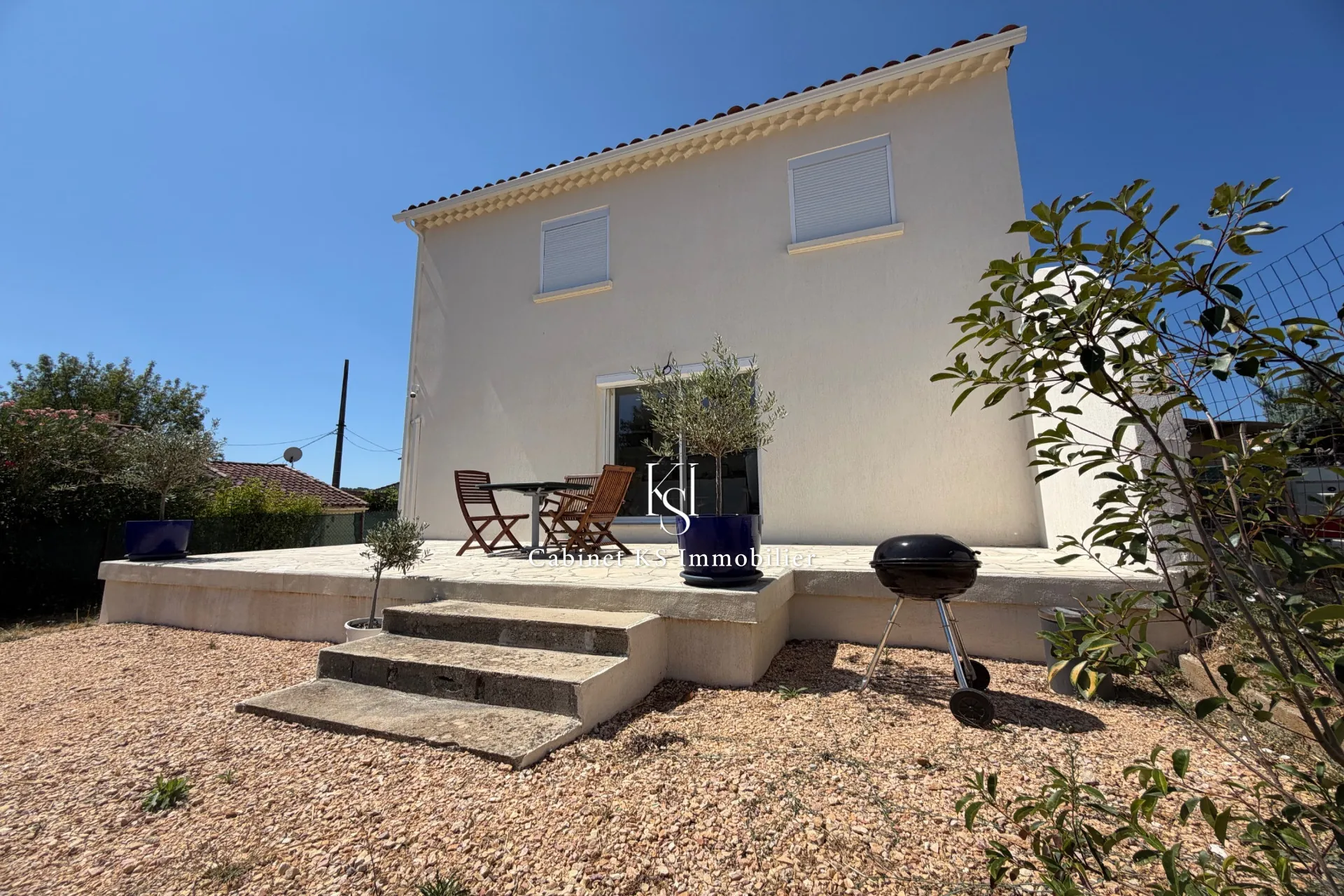 Achat villa 3 pièces à Brue-Auriac avec terrasse et garage