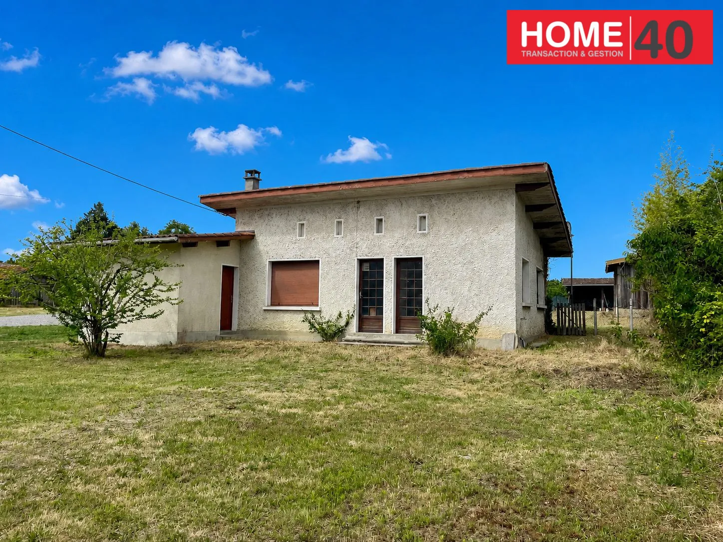 Maison à rénover de 65 m² avec grand jardin à Sanguinet, proche du centre-ville et du lac