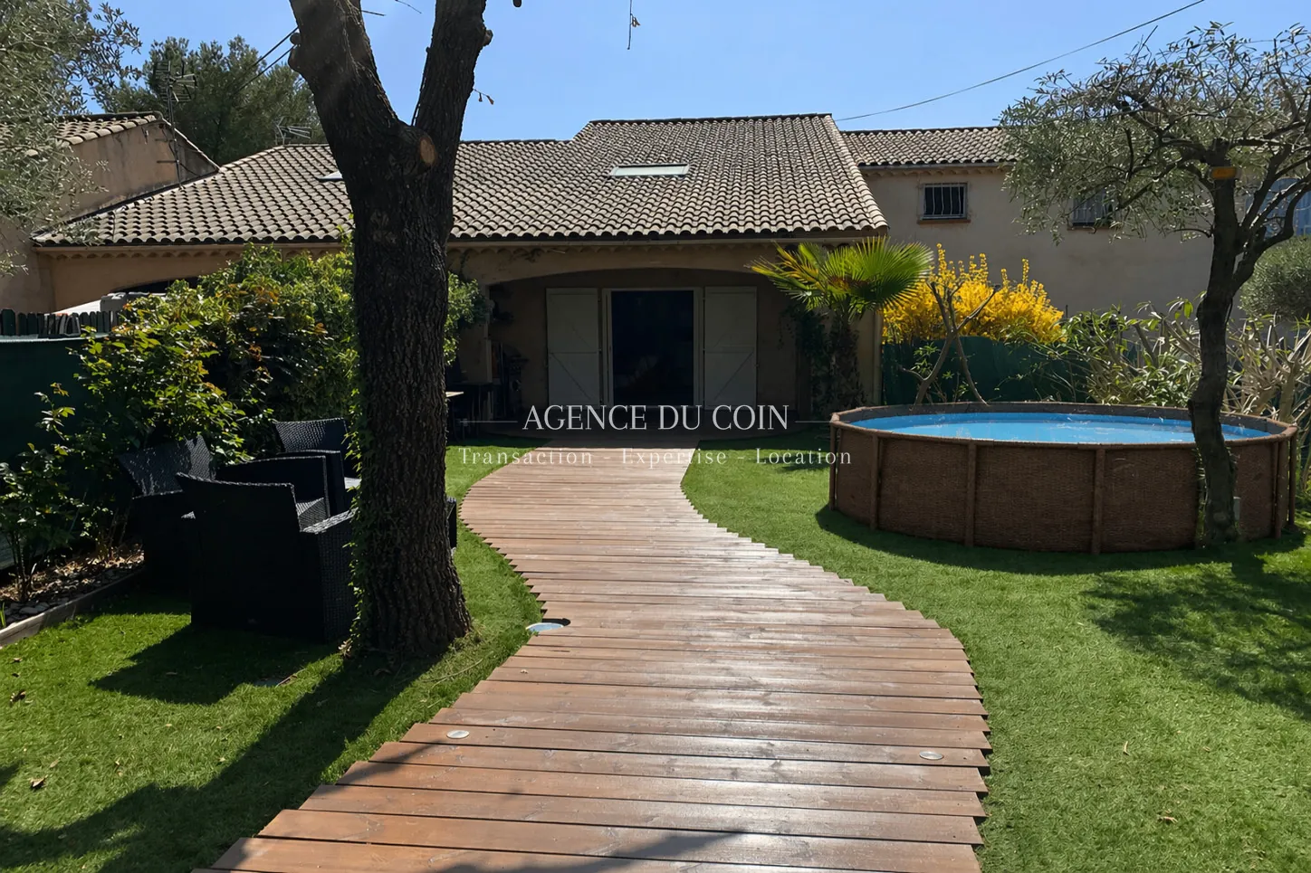 Charmant appartement T2 en duplex avec jardin à Draguignan, calme et lumineux