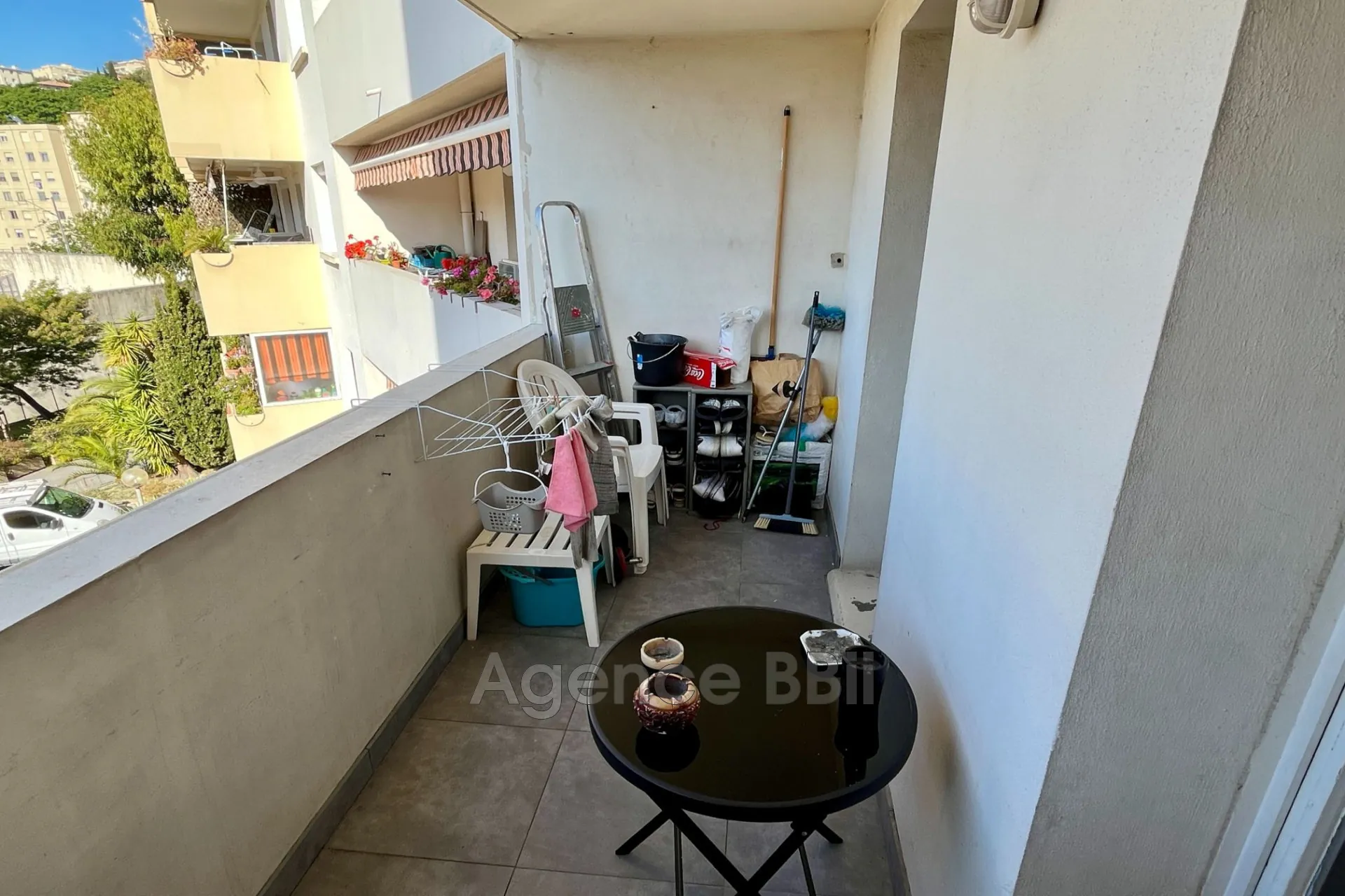 Vente appartement 3 pièces à Nice avec balcon et cave