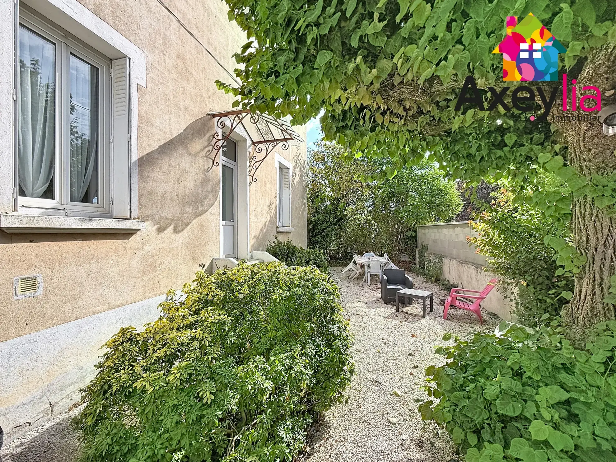 Maison familiale de 85 m² avec terrain clos à Feurs