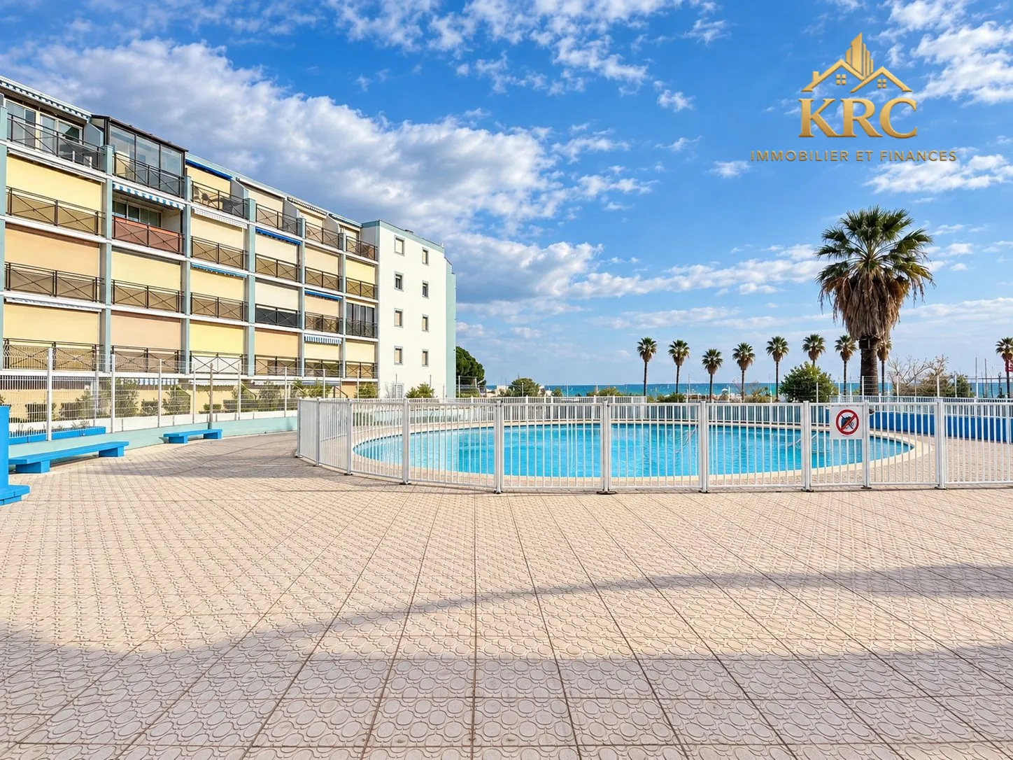 Studio à vendre au Grau-du-Roi plage NORD avec piscine et terrasse