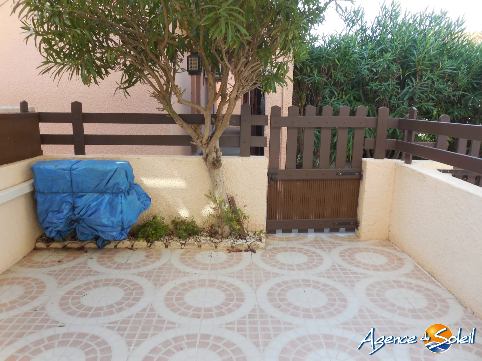 Studio avec terrasse et parking sécurisé à Port-la-Nouvelle