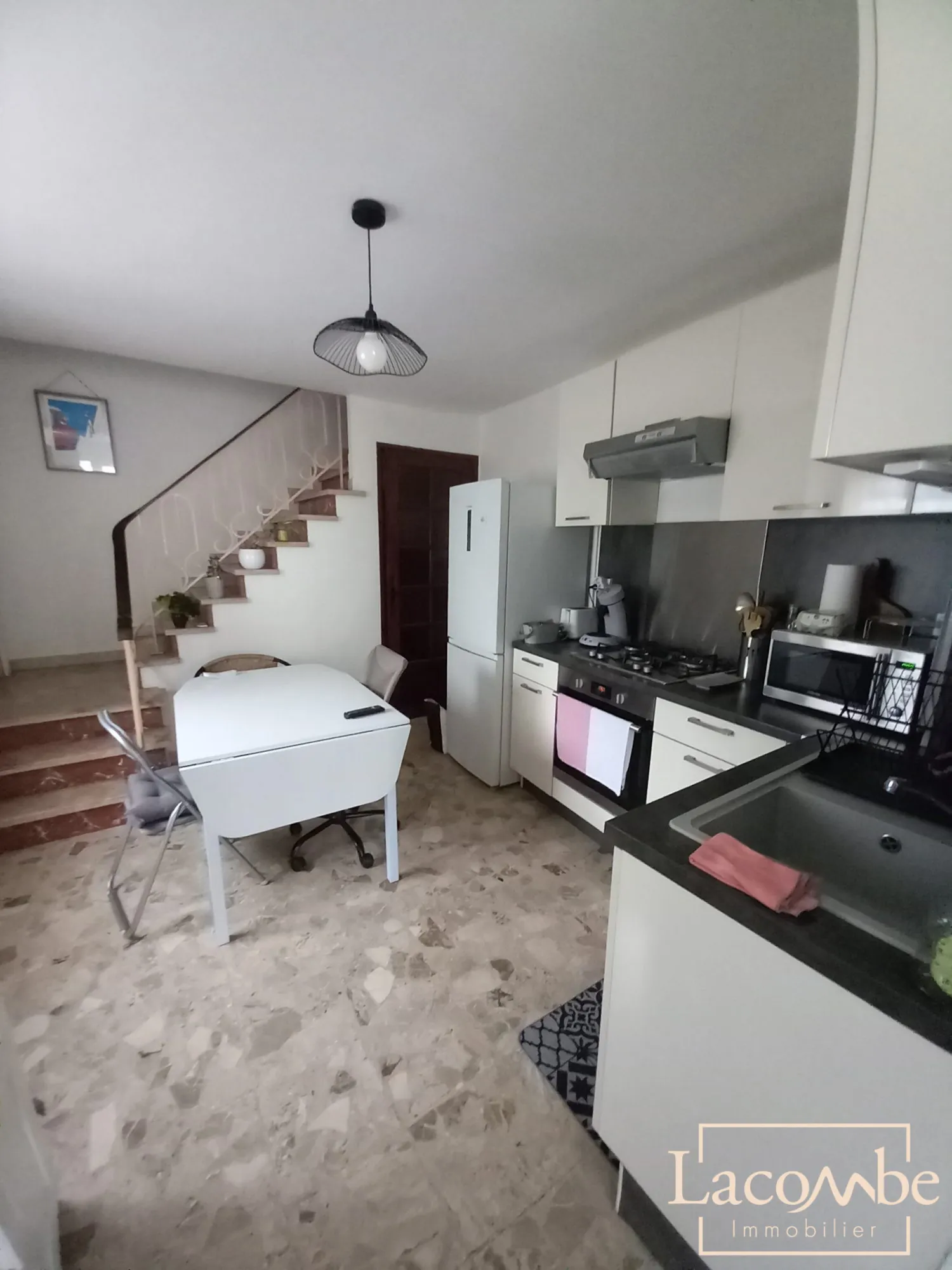 Maison en triplex à Gresy-sur-Isère de 49 m² à vendre avec terrasse