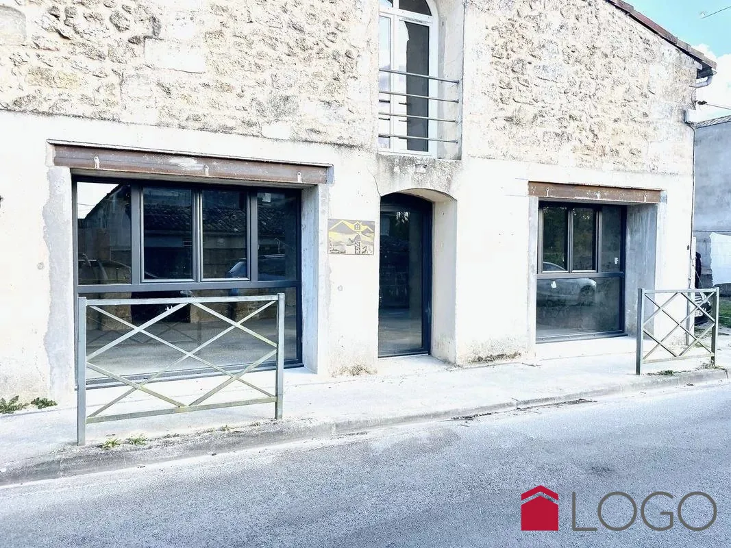 Local professionnel de 100 m² à Ambarès-et-Lagrave à aménager pour votre activité