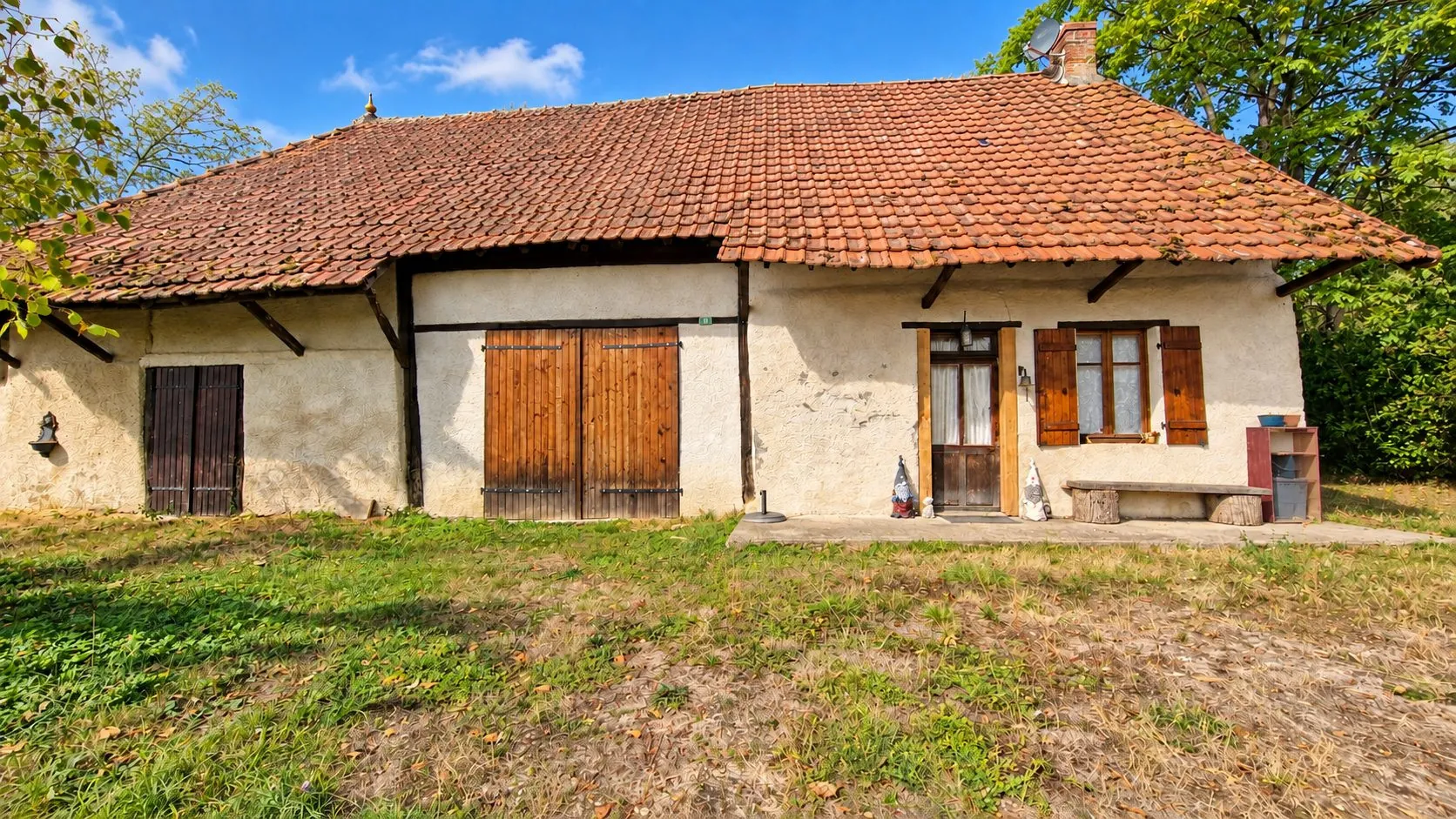 Charmante maison ancienne avec grande grange à Clux-Villeneuve