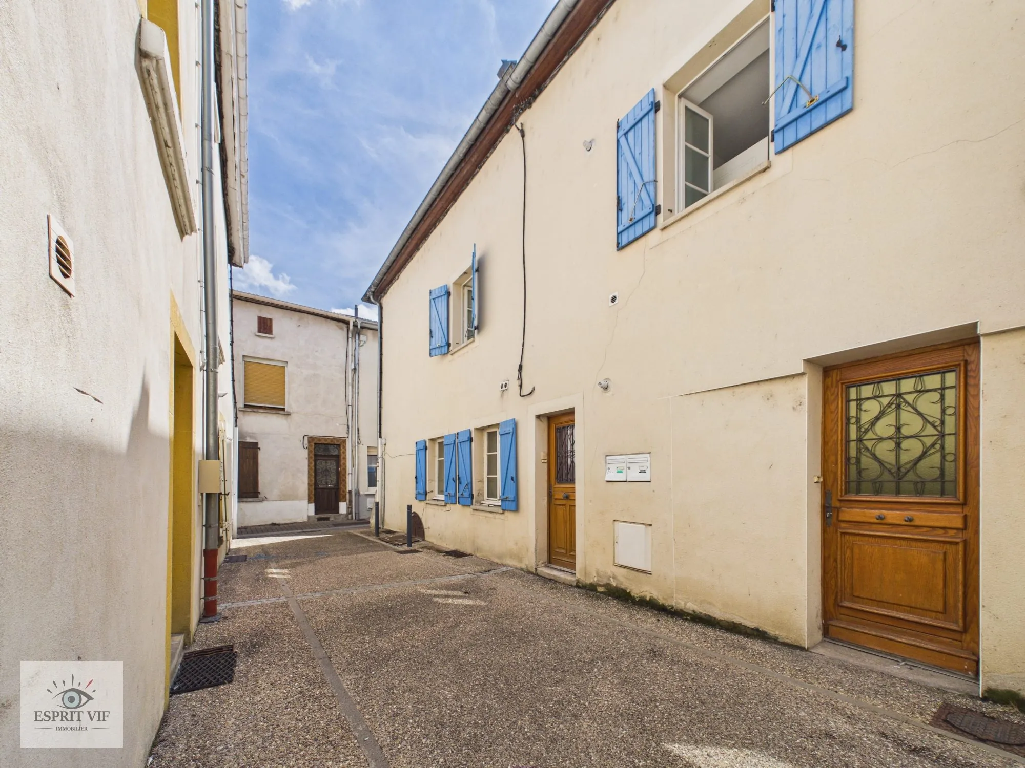 Immeuble de rapport avec deux appartements à Saint-Nicolas-de-Port