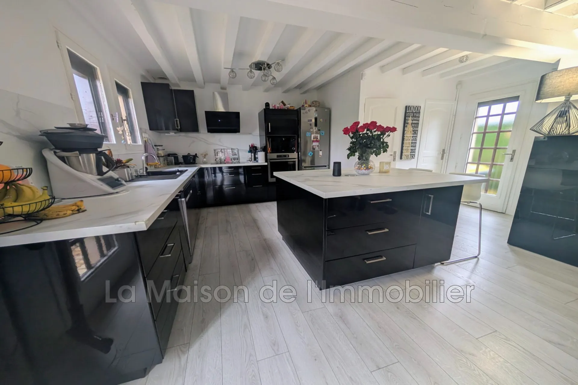 Maison 3 chambres avec terrain arboré près de Saint Aubin Les Elbeuf 