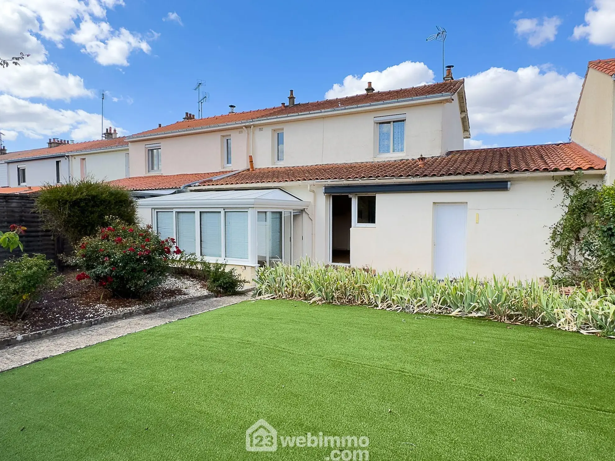 Maison à vendre avec 3 chambres à Saint-Macaire-en-Mauges - Potentiel de rénovation