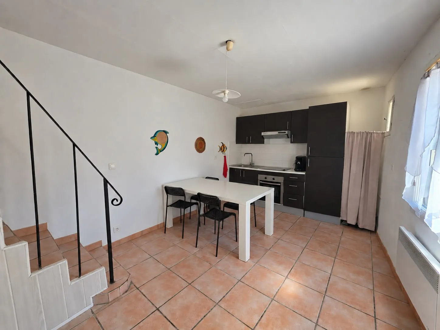 Maison de village lumineuse à Assas de 44 m² avec potentiel de rénovation
