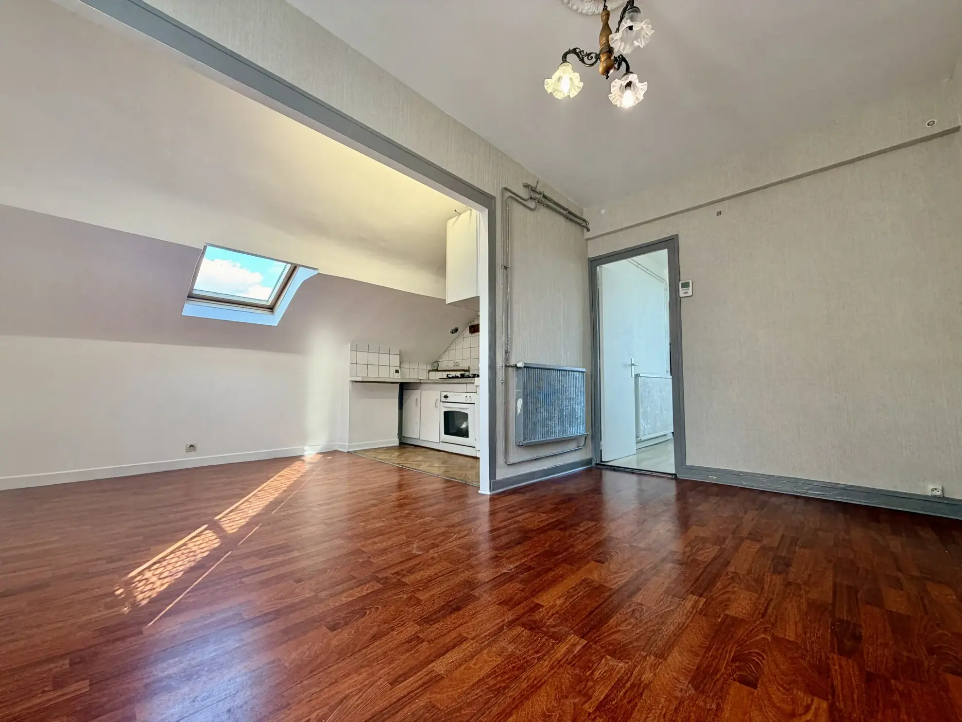 Charmant appartement 3 pièces de 33 m² avec cave à Drancy Centre