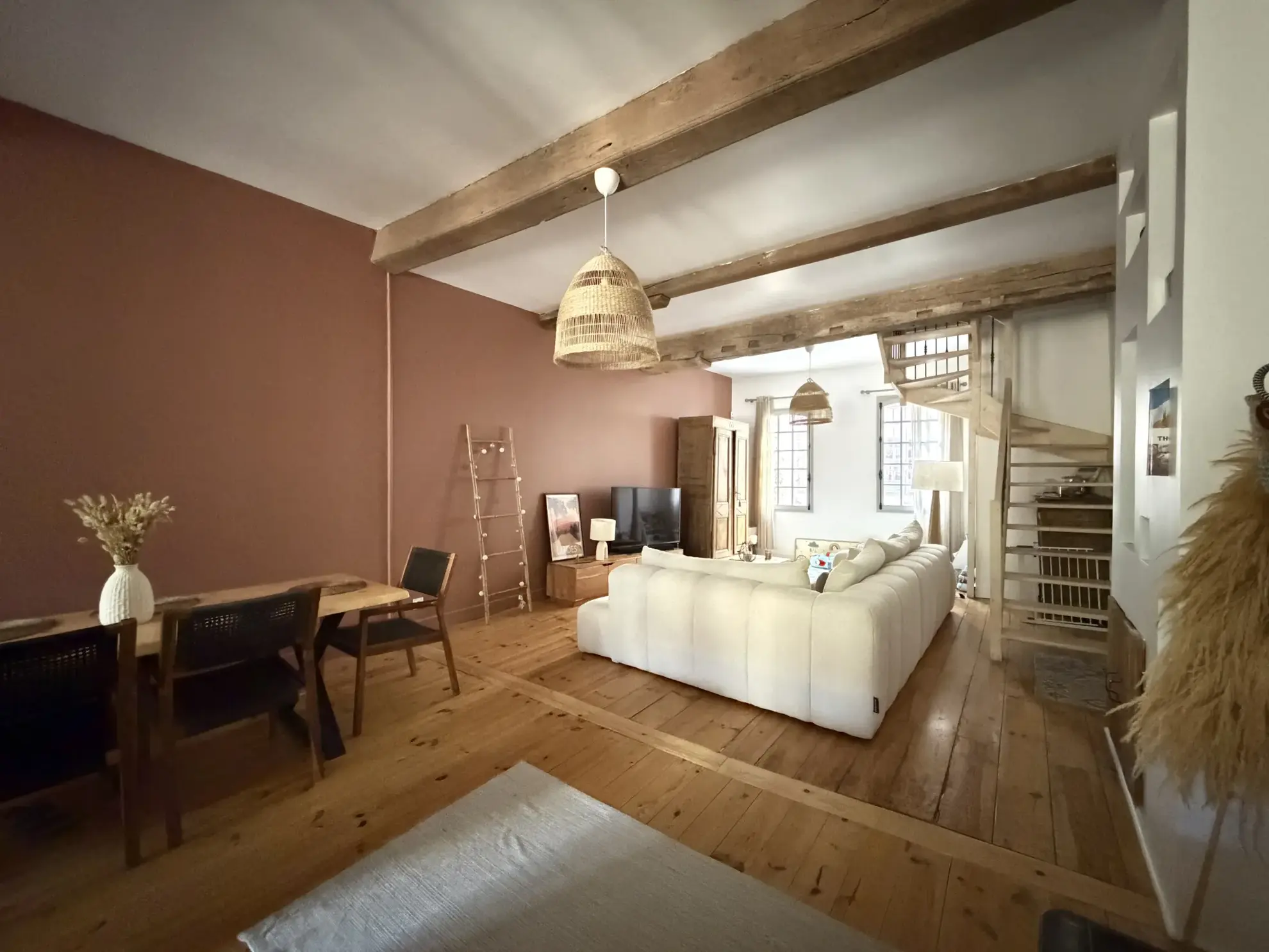 Maison de ville lumineuse de 113 m² à Bazas - Secteur central